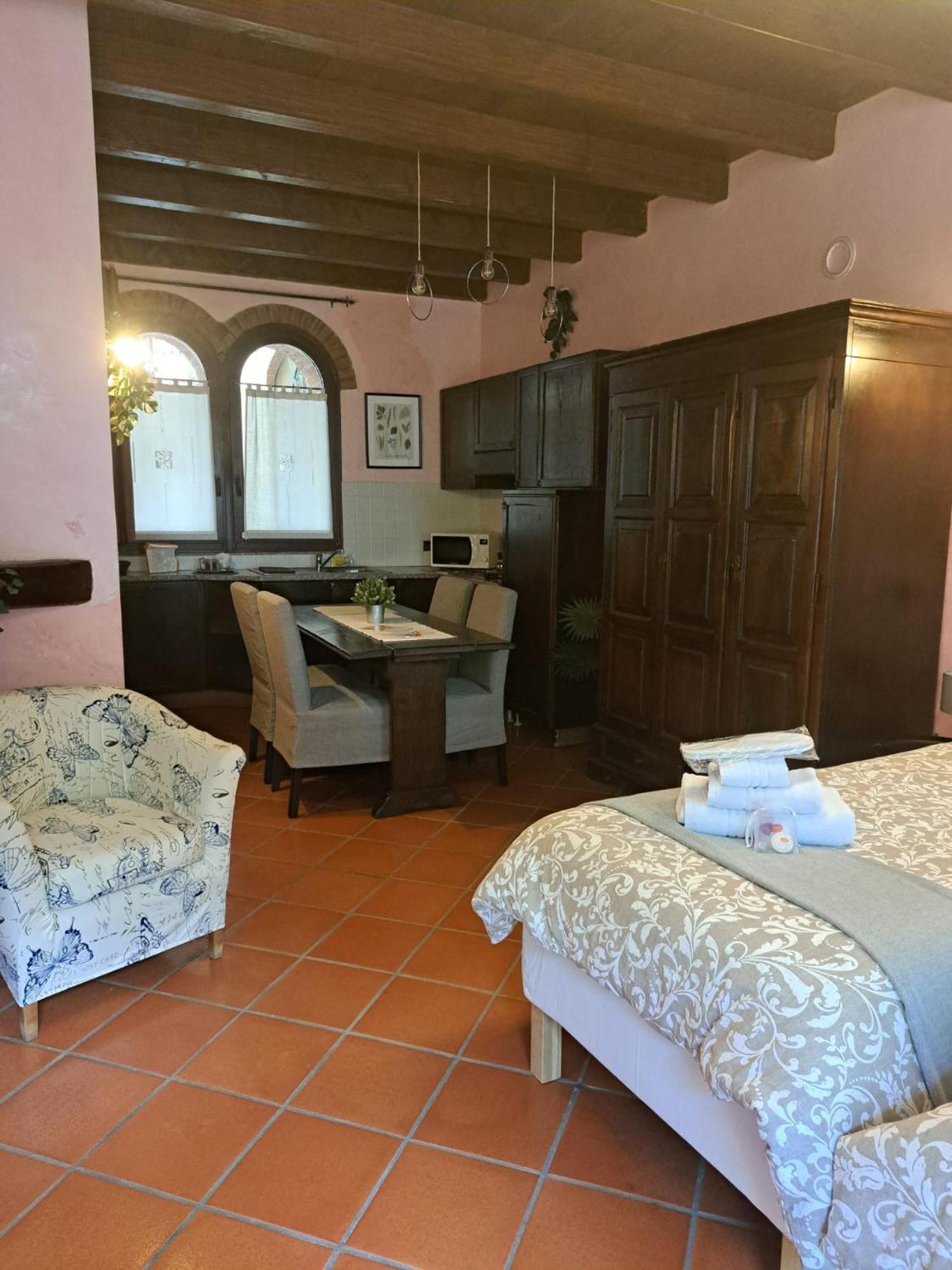 Monolocale Elvira Abbadesse Guest House Milano Eksteriør billede